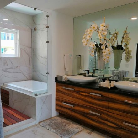 Baño despues remodelaciones Derca arquitectos