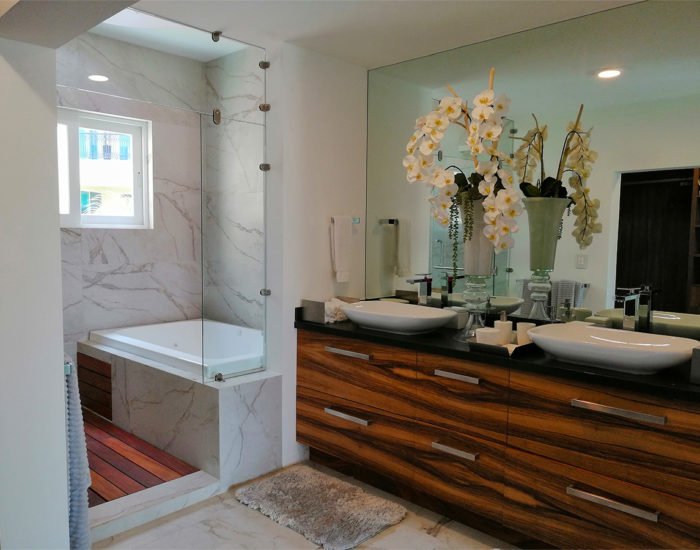 Baño despues remodelaciones Derca arquitectos