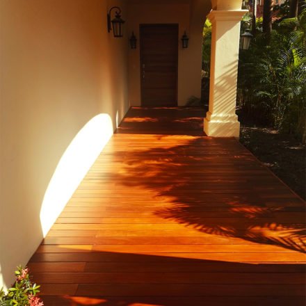 pasillo despues Derca arquitectos